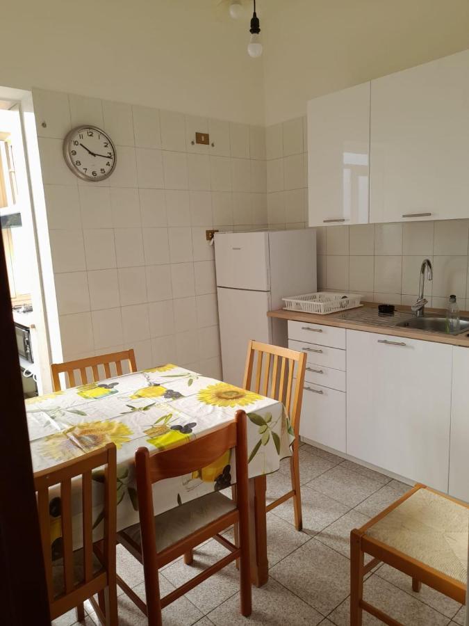 A Casa Di Alex Apartment คาตาเนีย ภายนอก รูปภาพ